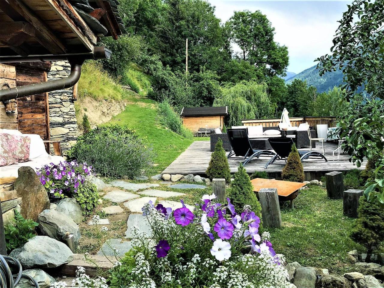 Couette-café La Ferme D'angele 3*